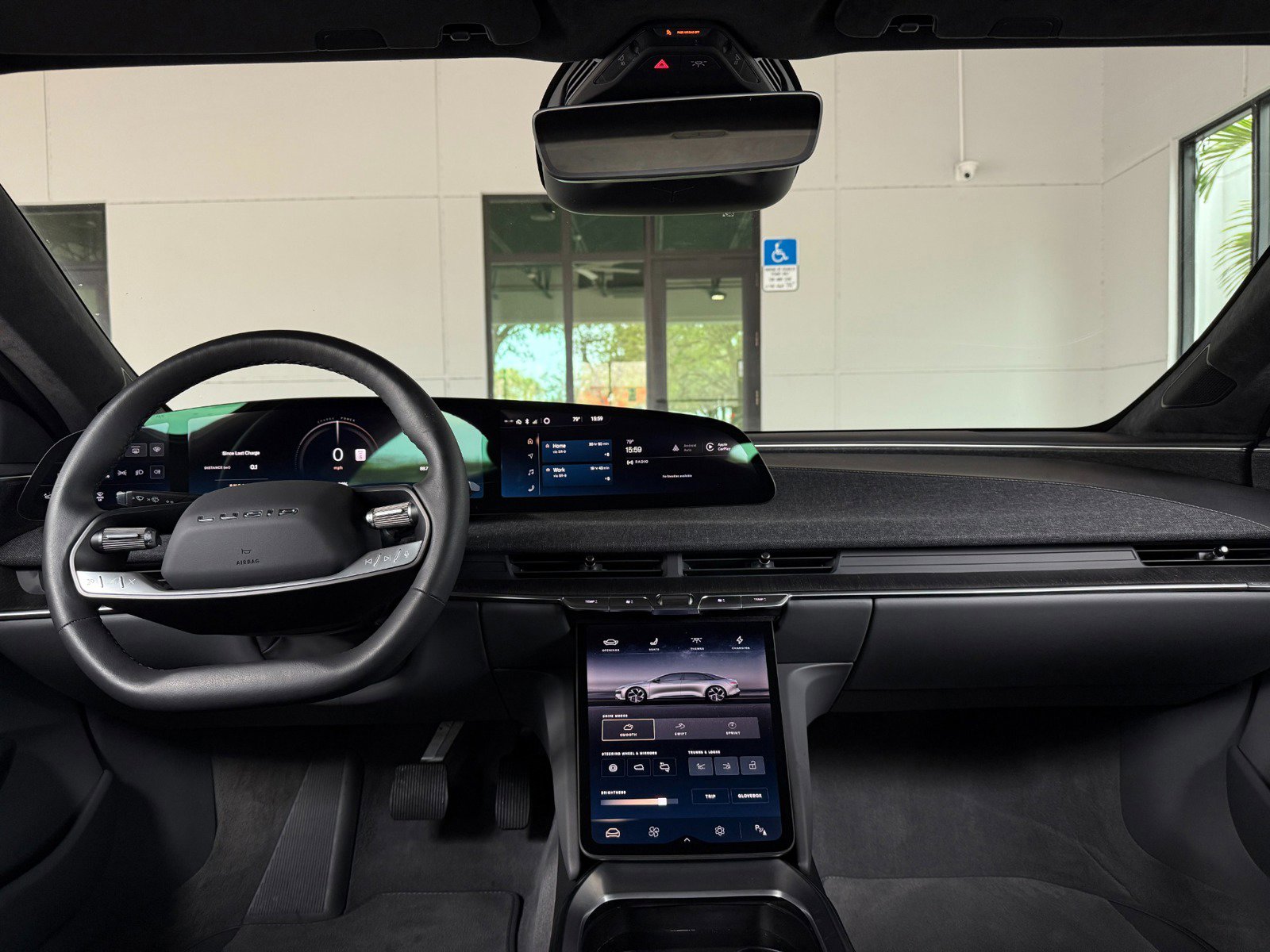 Used 2023 Lucid Air Pure image 32