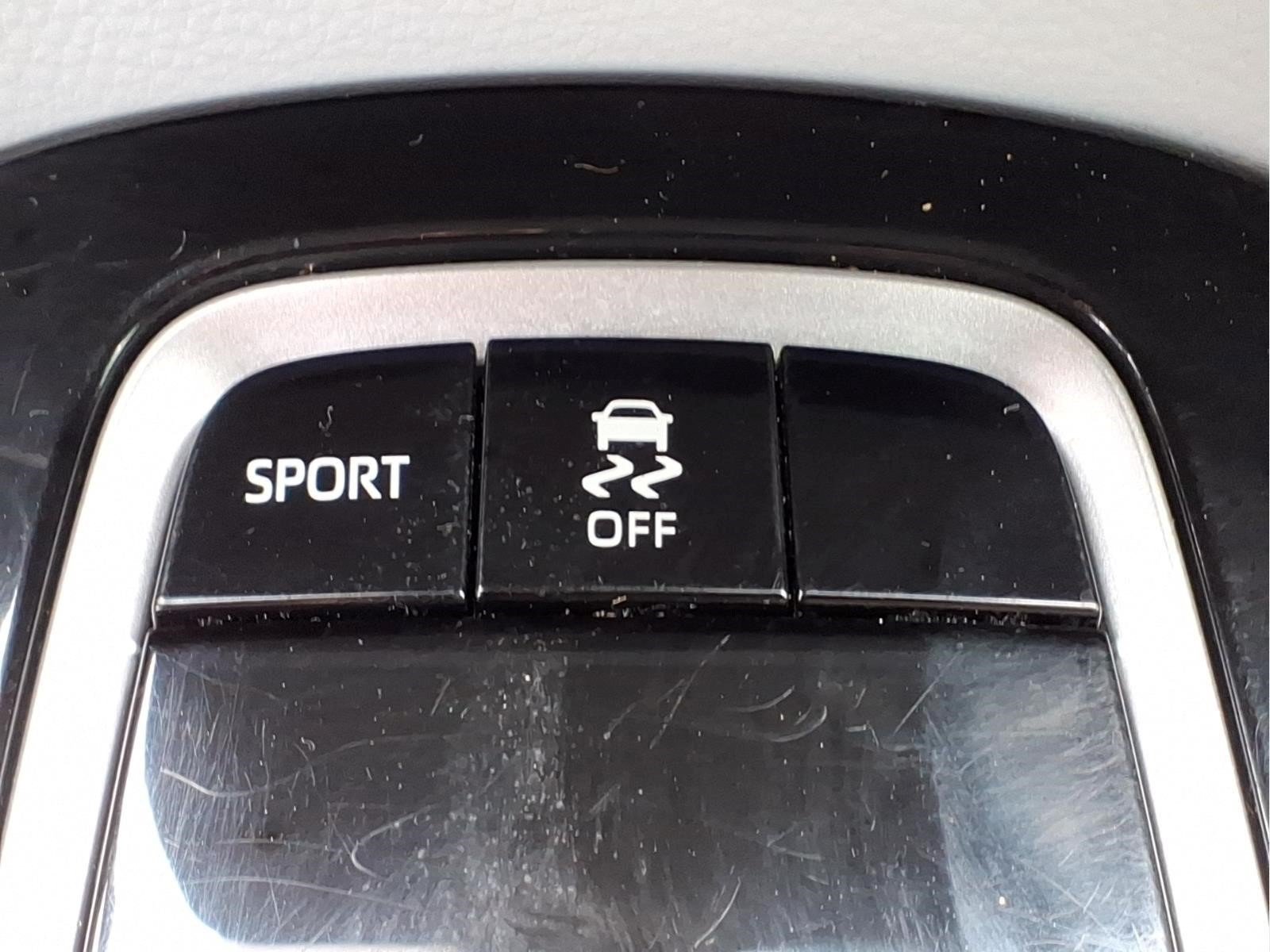 Used 2022 Toyota Corolla SE FWD image 15