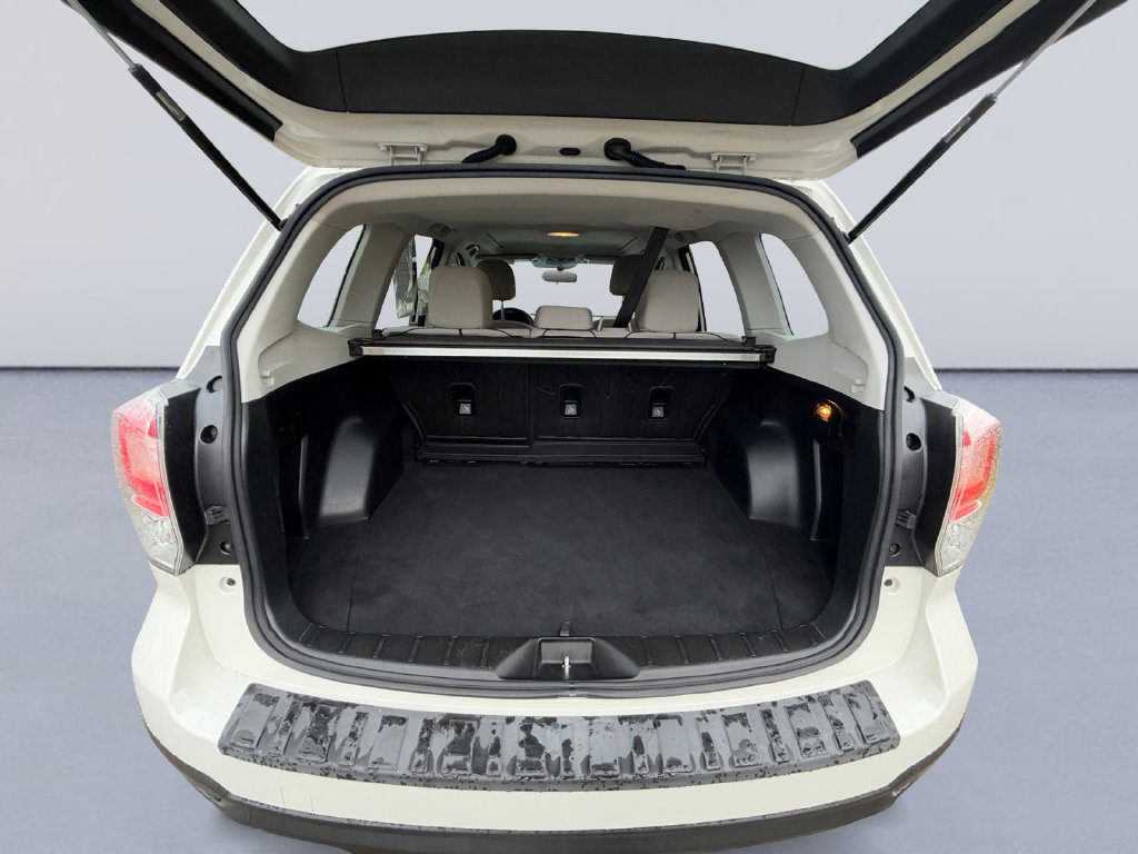 Used 2017 Subaru Forester 2.5i Premium w/ Protection Package #1 AWD/4WD image 21