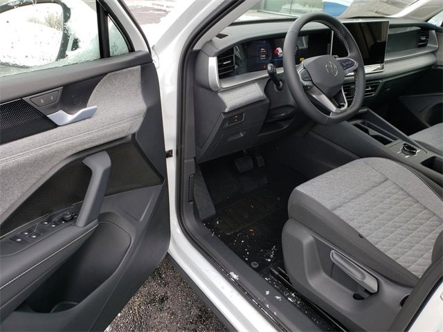 New 2025 Volkswagen Tiguan S image 6