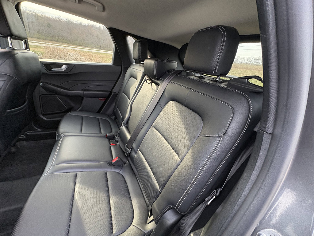 Used 2021 Ford Escape SEL image 19