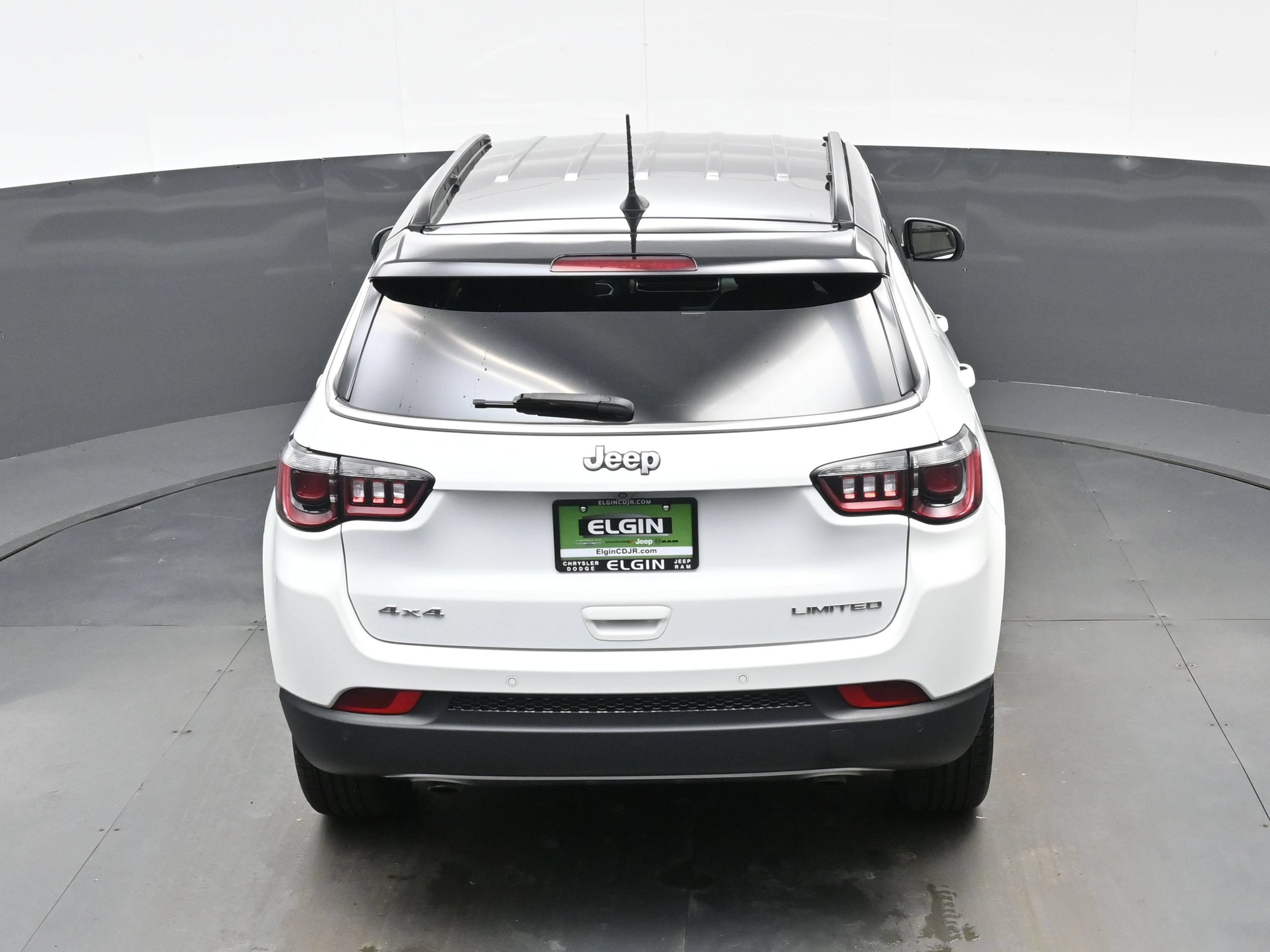 Used 2023 Jeep Compass Limited AWD/4WD image 37