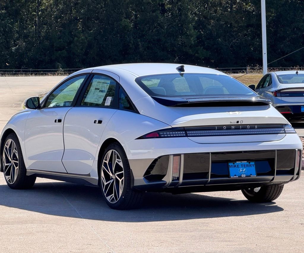 New 2025 Hyundai Ioniq 6 SEL image 12