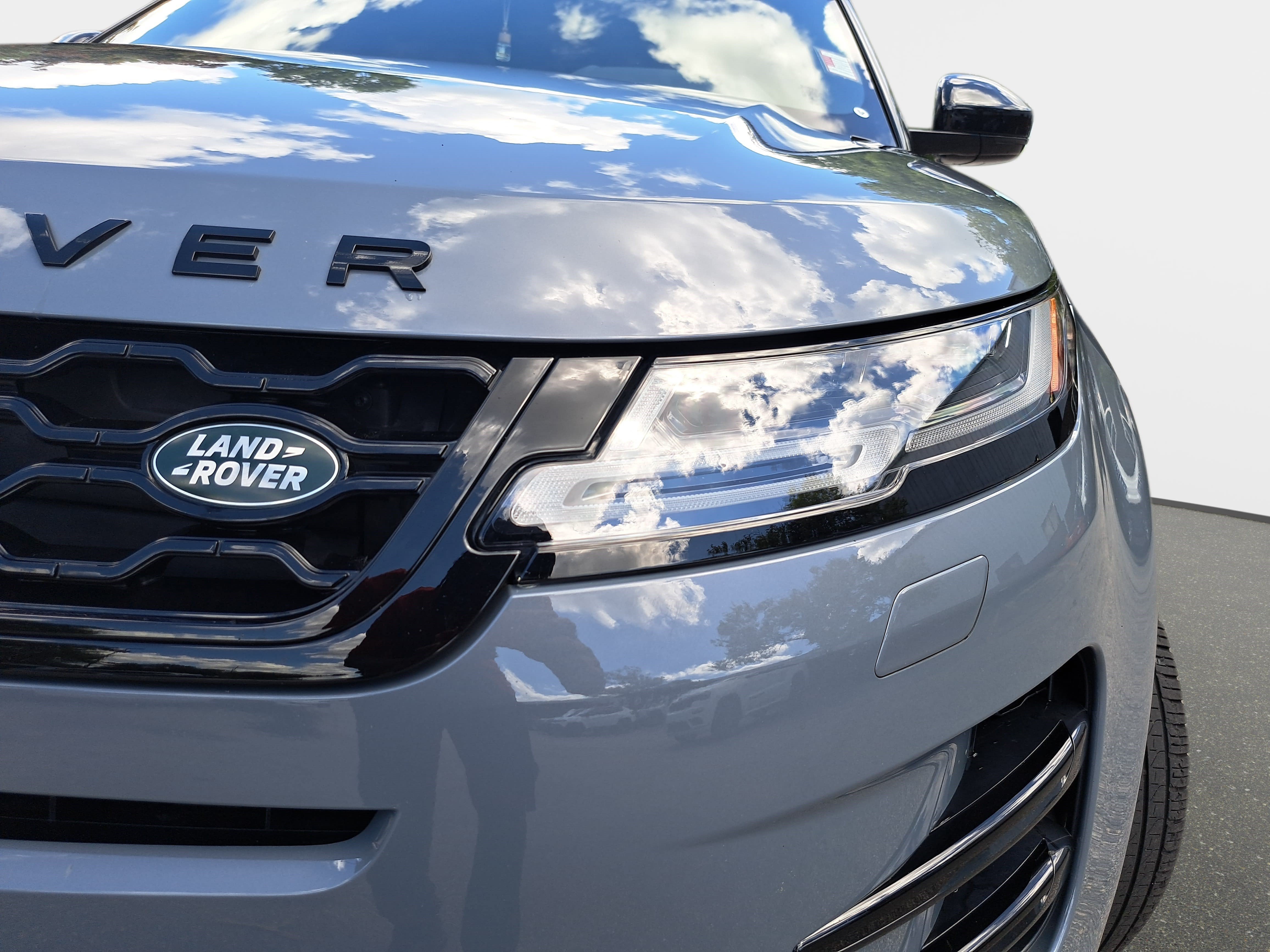 Used 2022 Land Rover Range Rover Evoque R-Dynamic SE AWD/4WD image 31