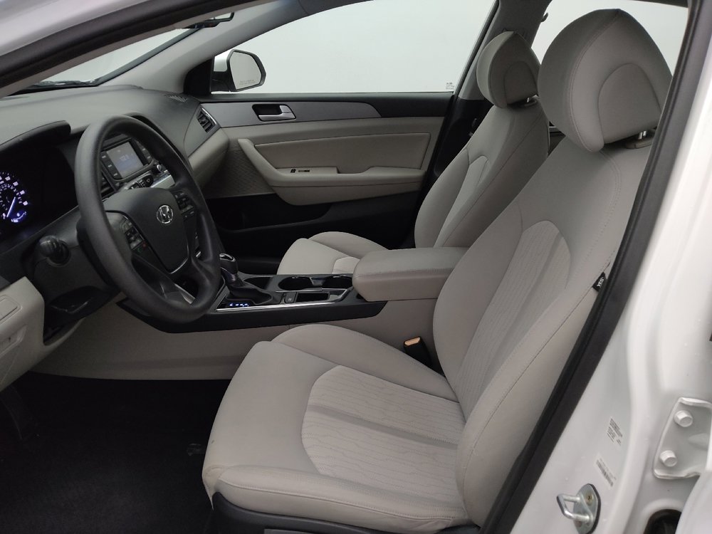 Used 2016 Hyundai Sonata SE image 17