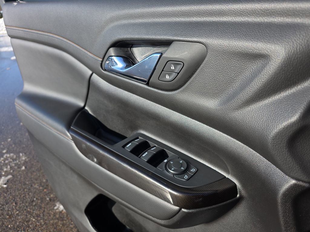 Certified 2023 GMC Acadia AT4 image 31