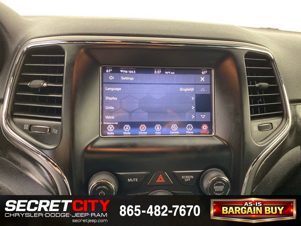 Used 2018 Jeep Grand Cherokee Laredo AWD/4WD image 20