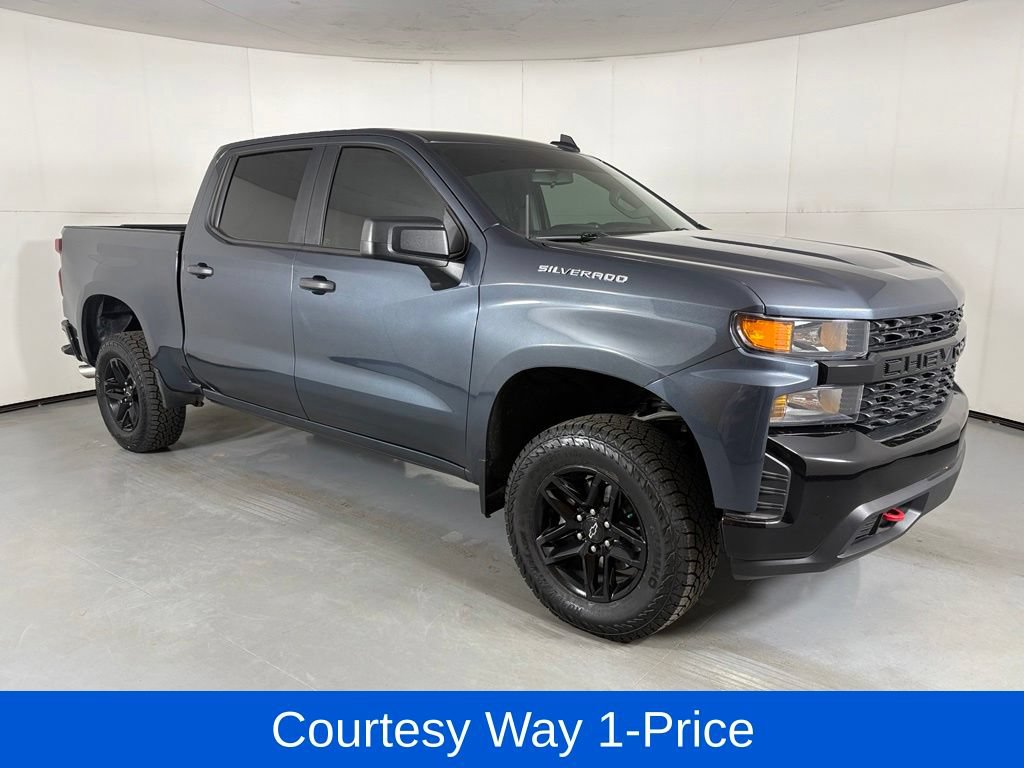Used 2021 Chevrolet Silverado 1500 Custom Trail Boss w/ LPO, Dark Essentials Package AWD/4WD image 12