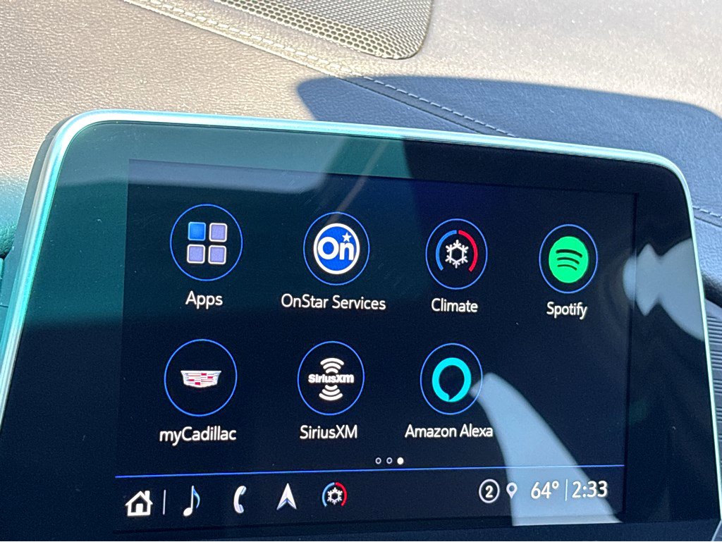 Certified 2022 Cadillac CT4 Luxury w/ Sun And Sound Package image 36