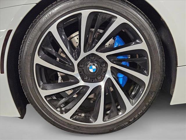 Used 2016 BMW i8 image 22
