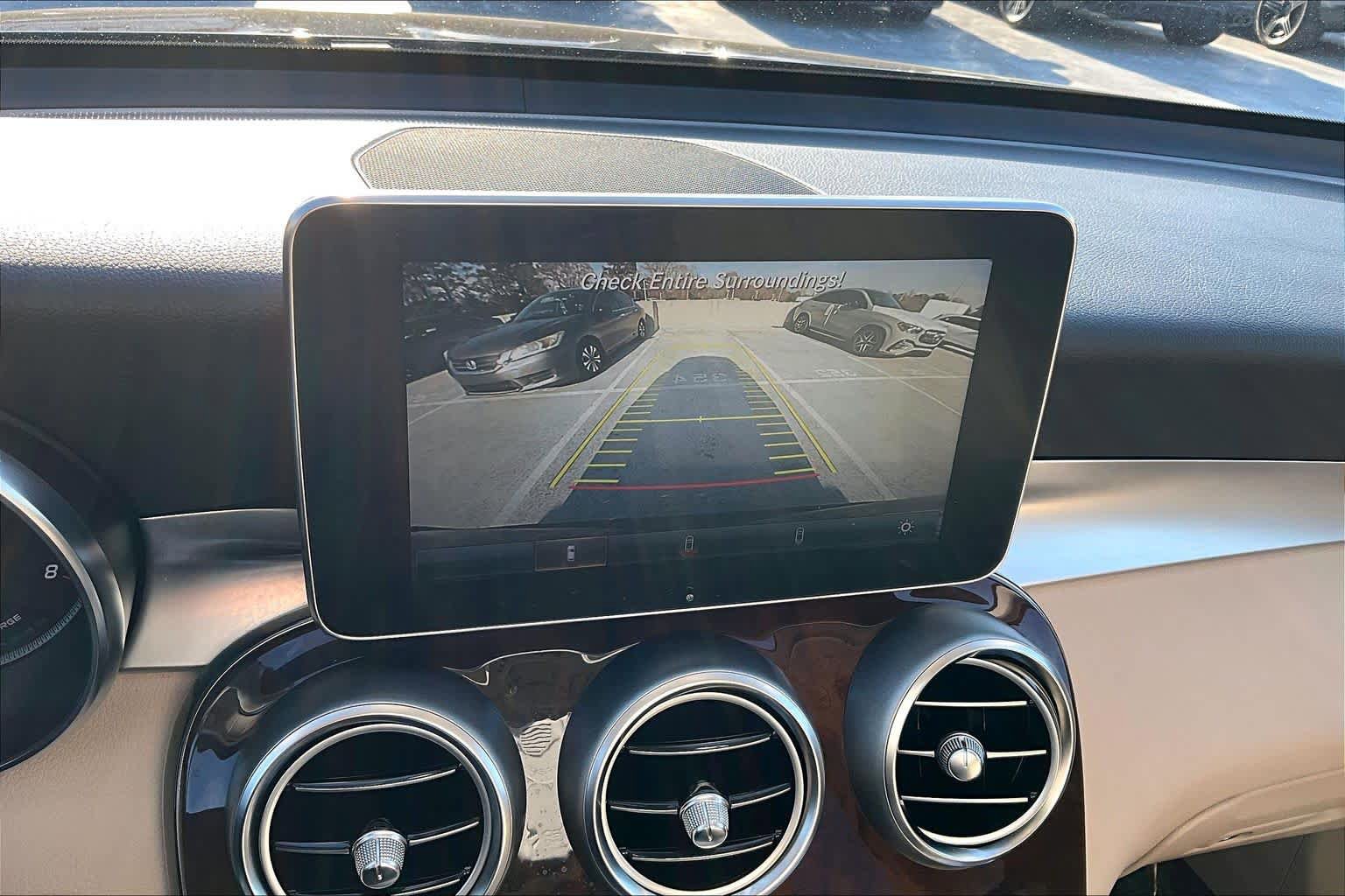 Used 2019 Mercedes-Benz GLC 350e 4MATIC image 27
