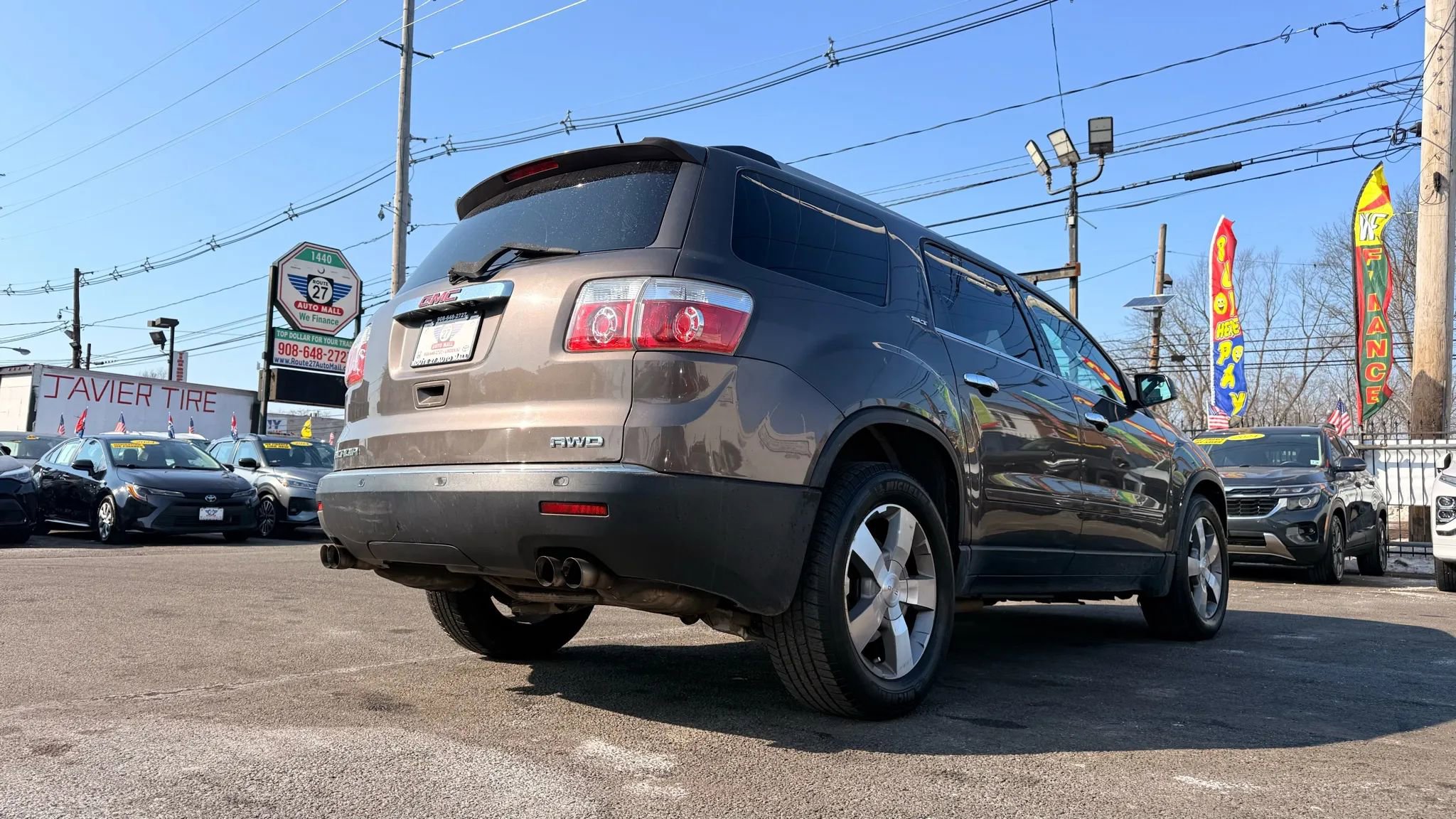 Used 2012 GMC Acadia SLT image 9