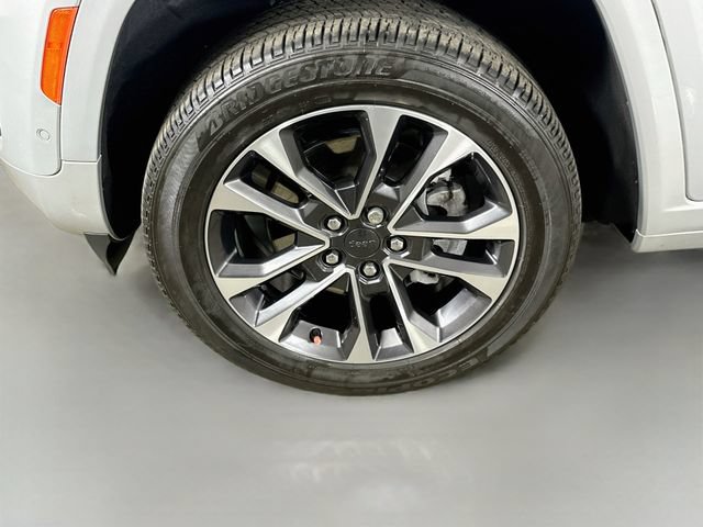 Used 2023 Jeep Grand Cherokee L Overland AWD/4WD image 18