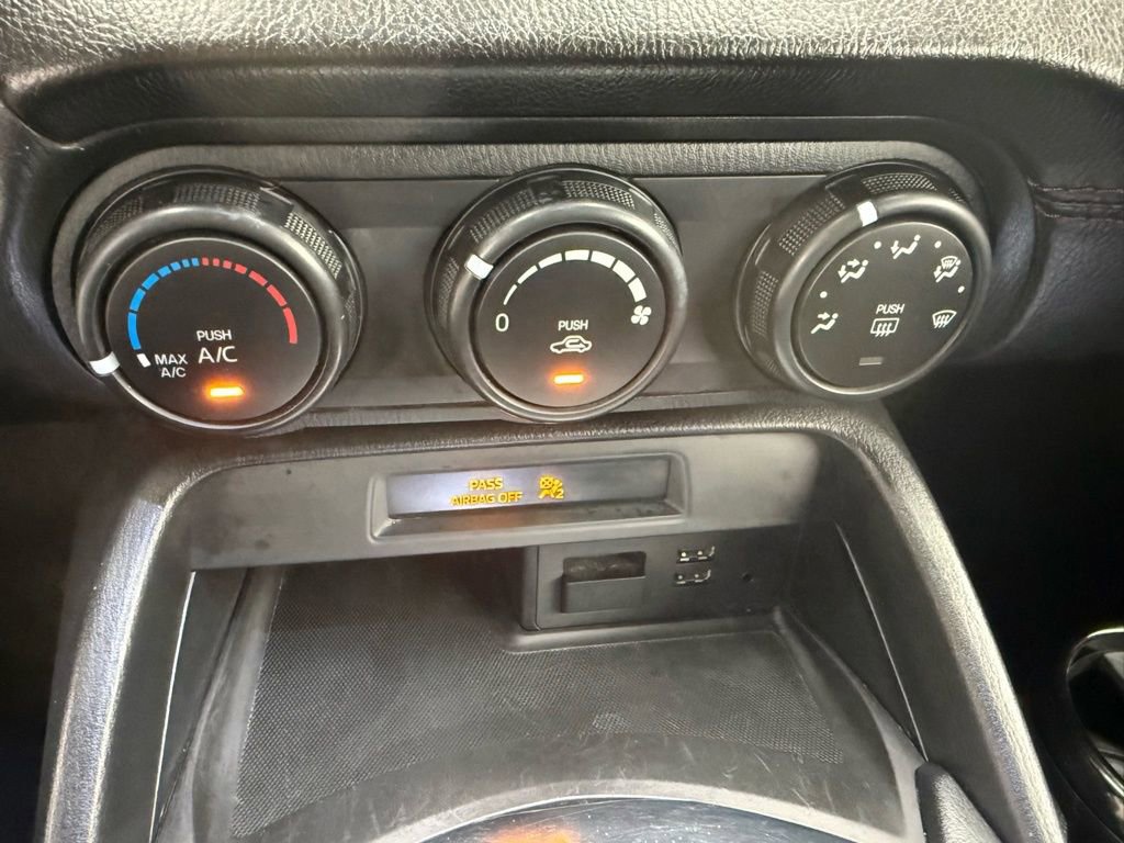 Used 2016 MAZDA MX-5 Miata Club w/ Brembo/BBS Package image 19