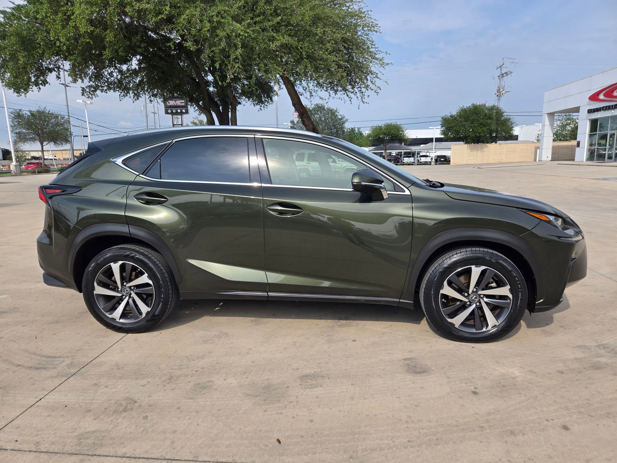 Used 2021 Lexus NX 300 FWD w/ Premium Package image 8