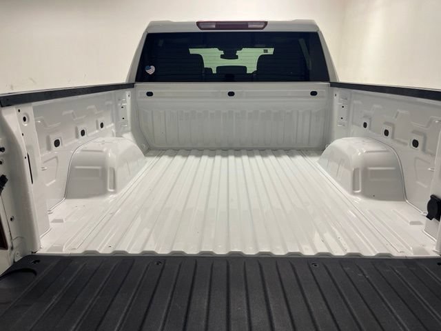 Used 2026 Chevrolet Silverado 1500 LT RWD image 28