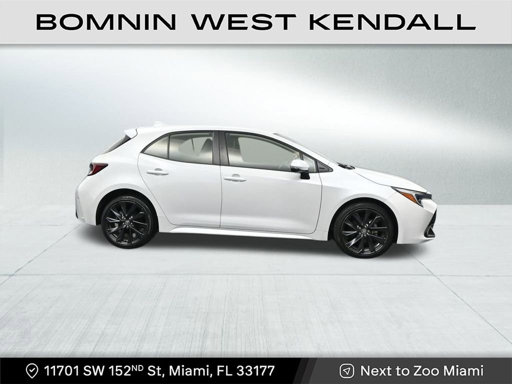 Used 2023 Toyota Corolla XSE image 6