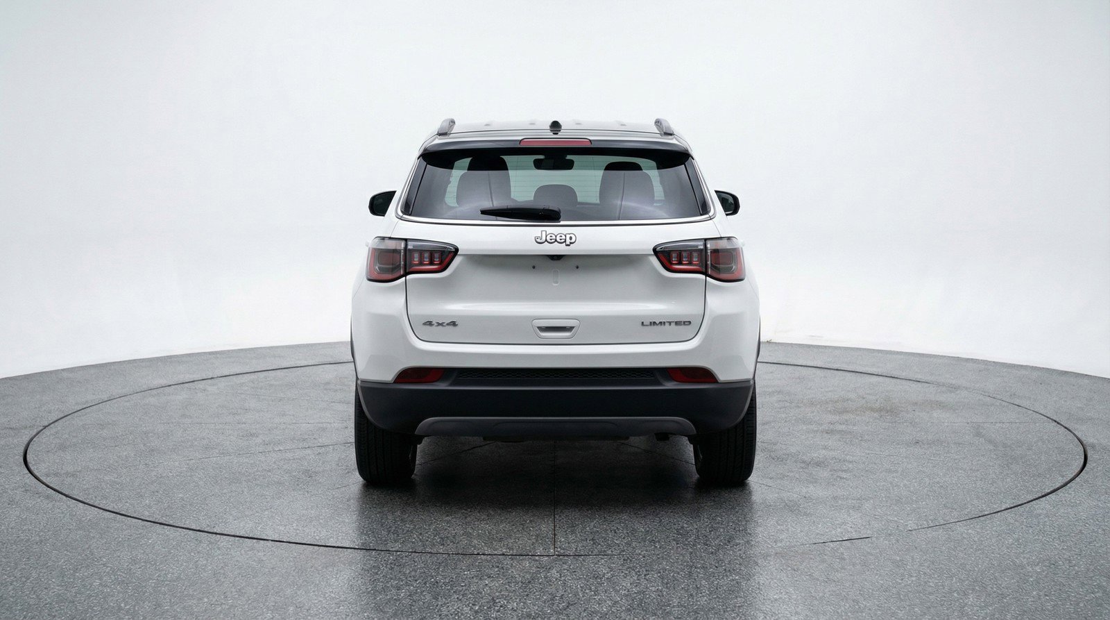 Used 2025 Jeep Compass Limited image 7