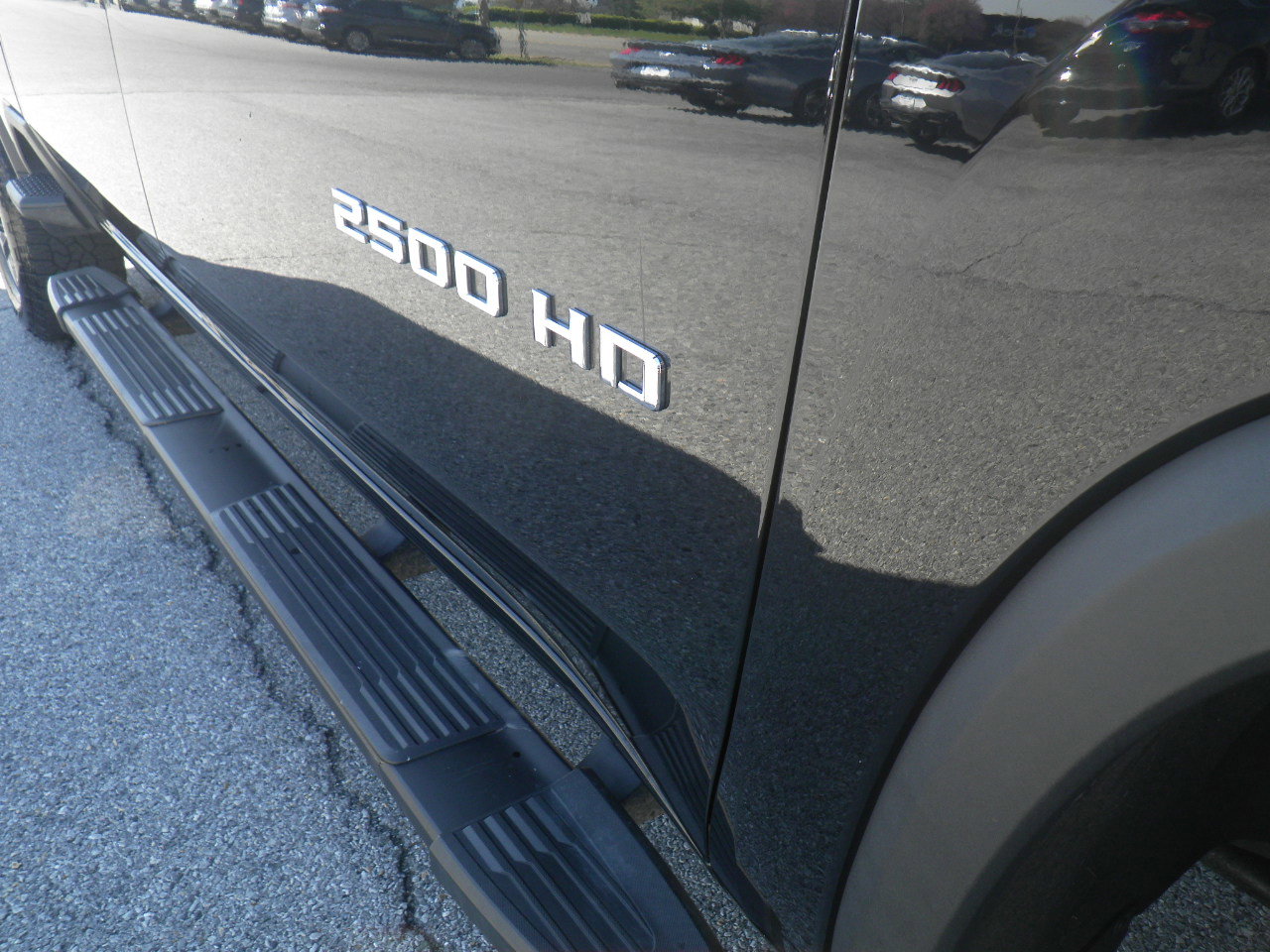 Used 2024 Chevrolet Silverado 2500 Custom w/ Custom Convenience Package image 10