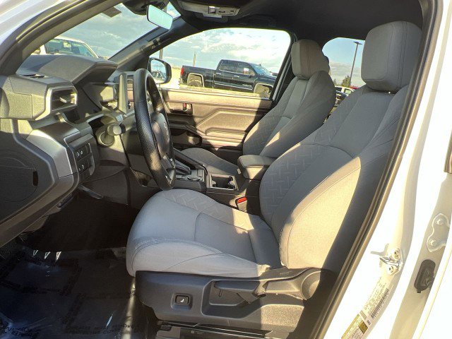 Used 2025 Toyota Tacoma SR5 image 18