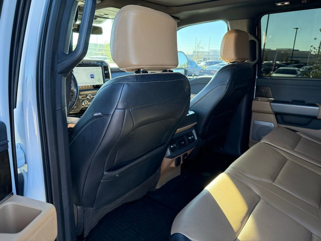 Used 2023 Ford F350 Lariat w/ Chrome Package image 9