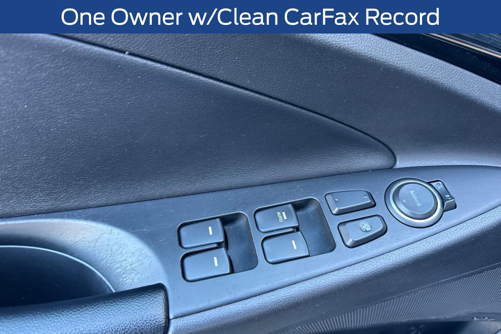 Used 2011 Hyundai Sonata Limited w/ Navigation Pkg 5 FWD image 14