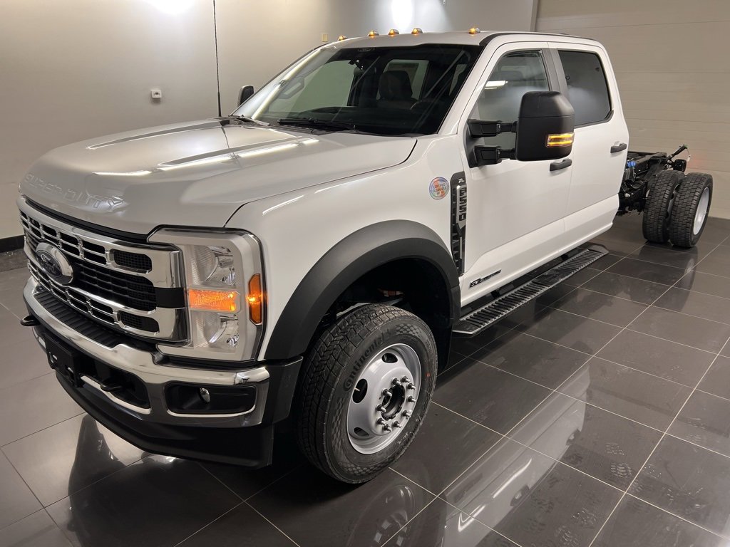 New 2026 Ford F550 XL image 3