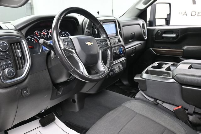 Used 2022 Chevrolet Silverado 2500 LT w/ Convenience Package AWD/4WD image 14