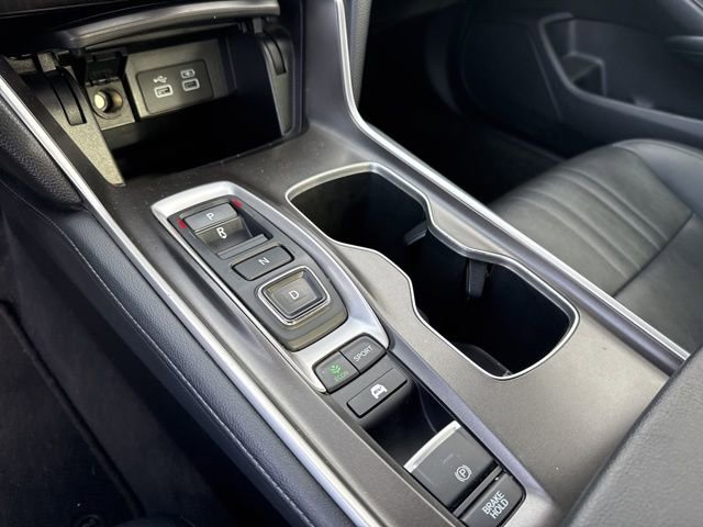 Used 2022 Honda Accord Touring image 8