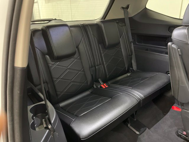 Used 2024 Volkswagen Atlas SE AWD/4WD image 11