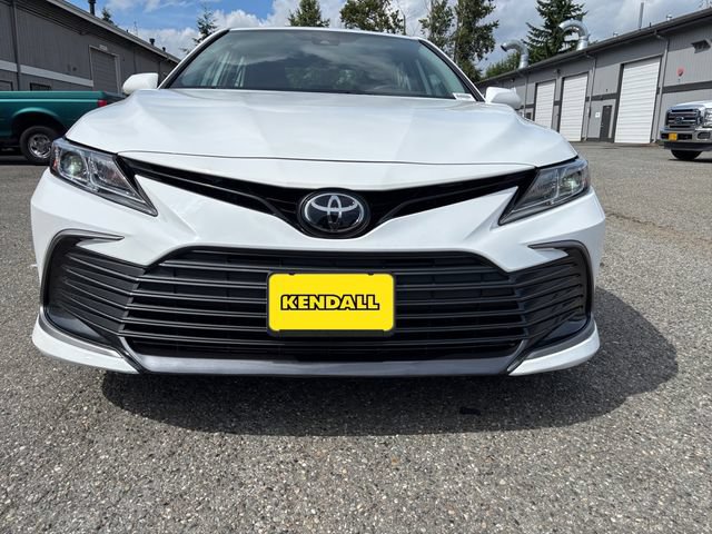 Used 2022 Toyota Camry LE FWD image 25