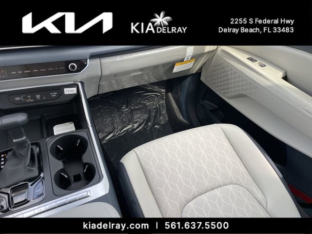 New 2026 Kia Carnival EX image 15