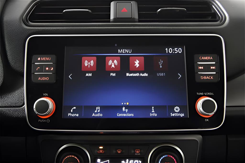 Used 2025 Nissan Leaf S image 24