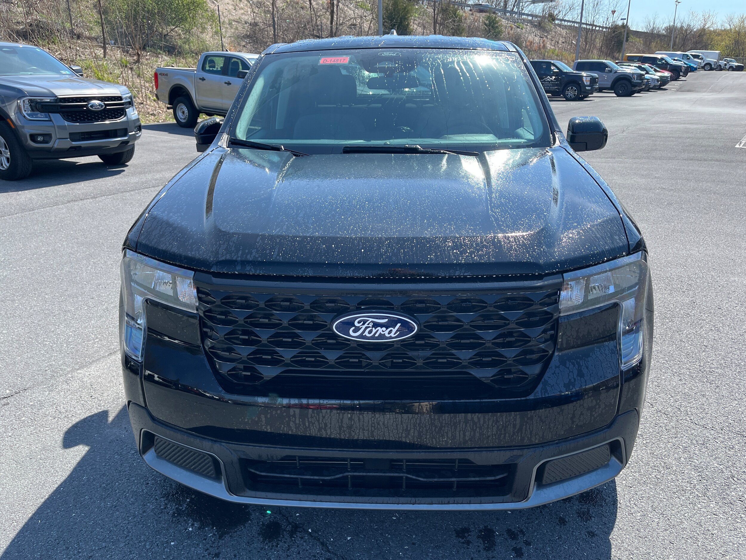 New 2026 Ford Maverick XLT w/ XLT Luxury Package AWD/4WD image 2