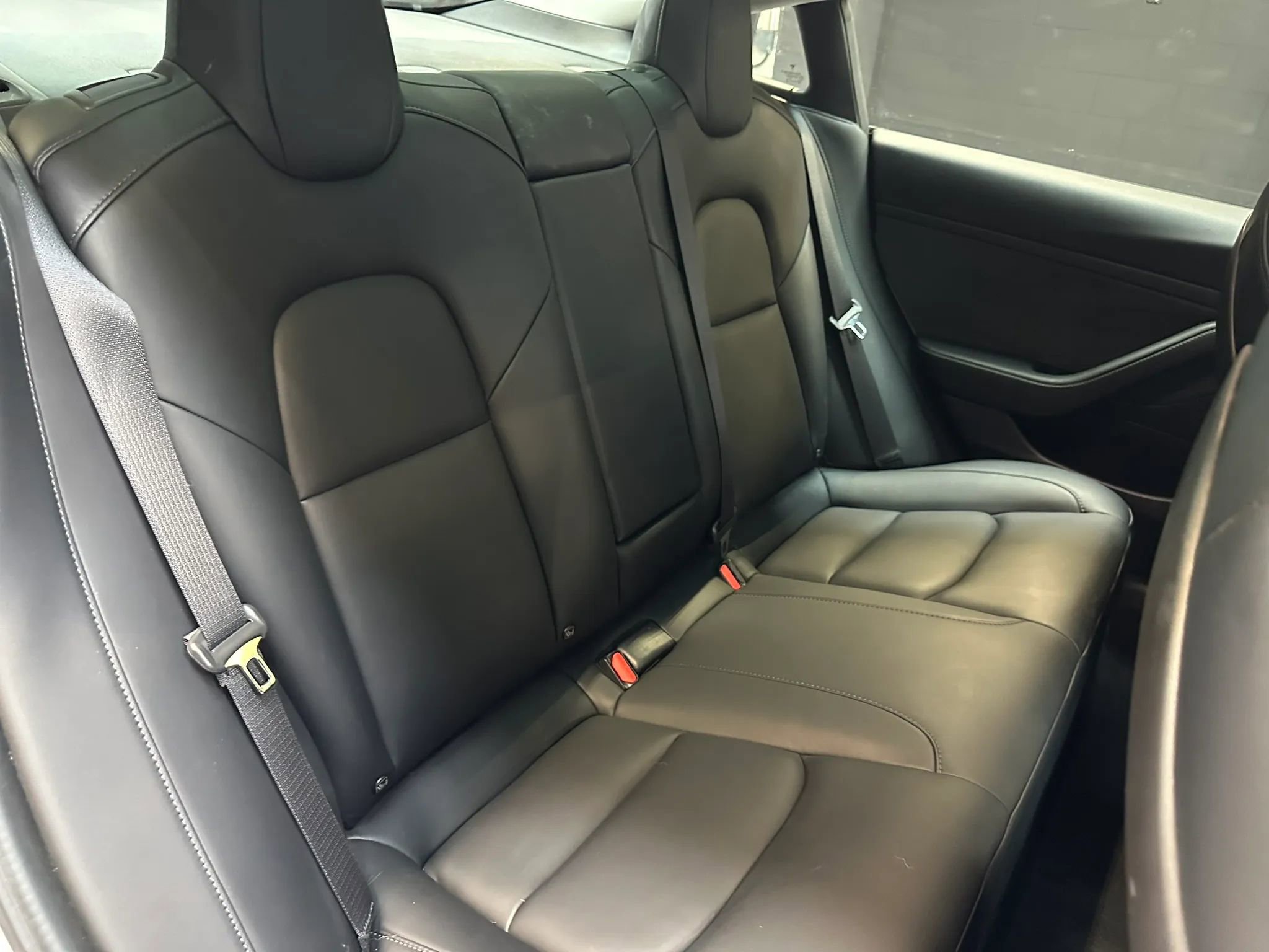 Used 2020 Tesla Model 3 Standard Range Plus image 27