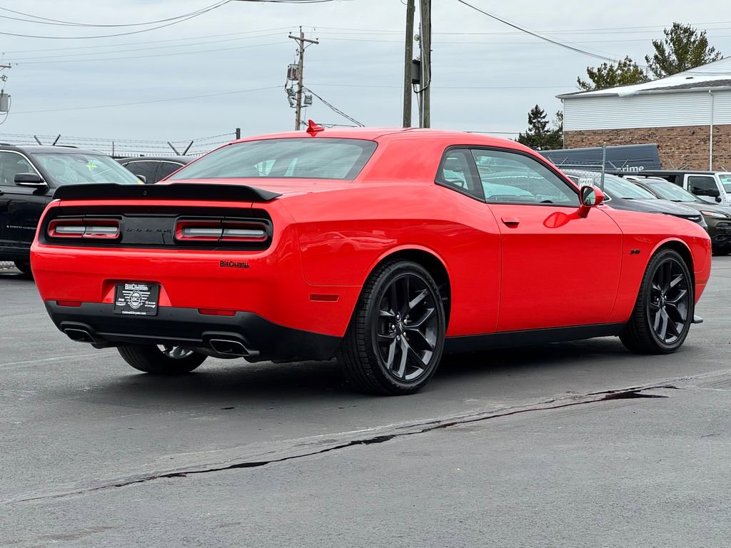 Used 2023 Dodge Challenger R/T w/ Plus Package image 10