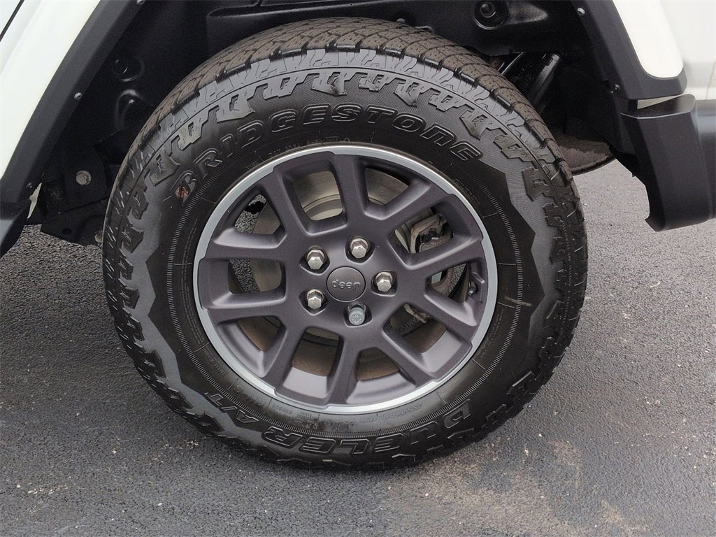 Used 2021 Jeep Wrangler Unlimited Sahara image 20