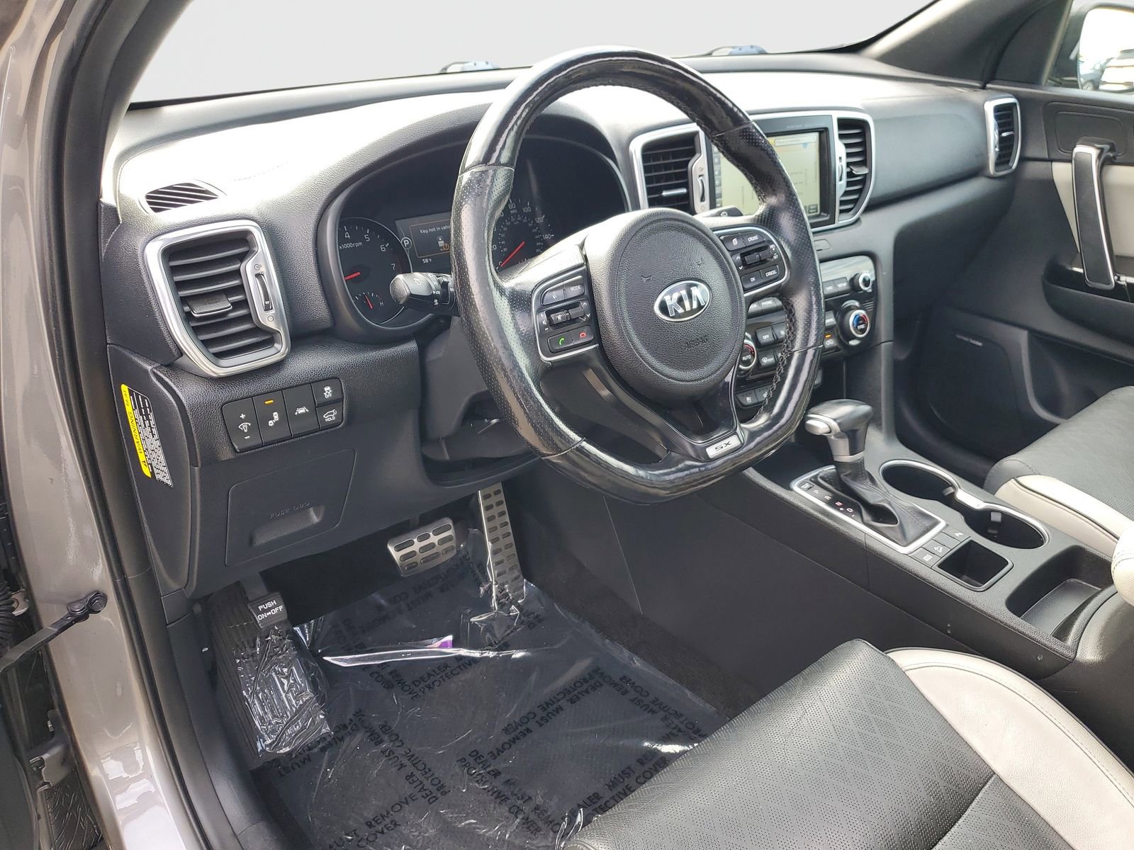 Used 2017 Kia Sportage SX image 18