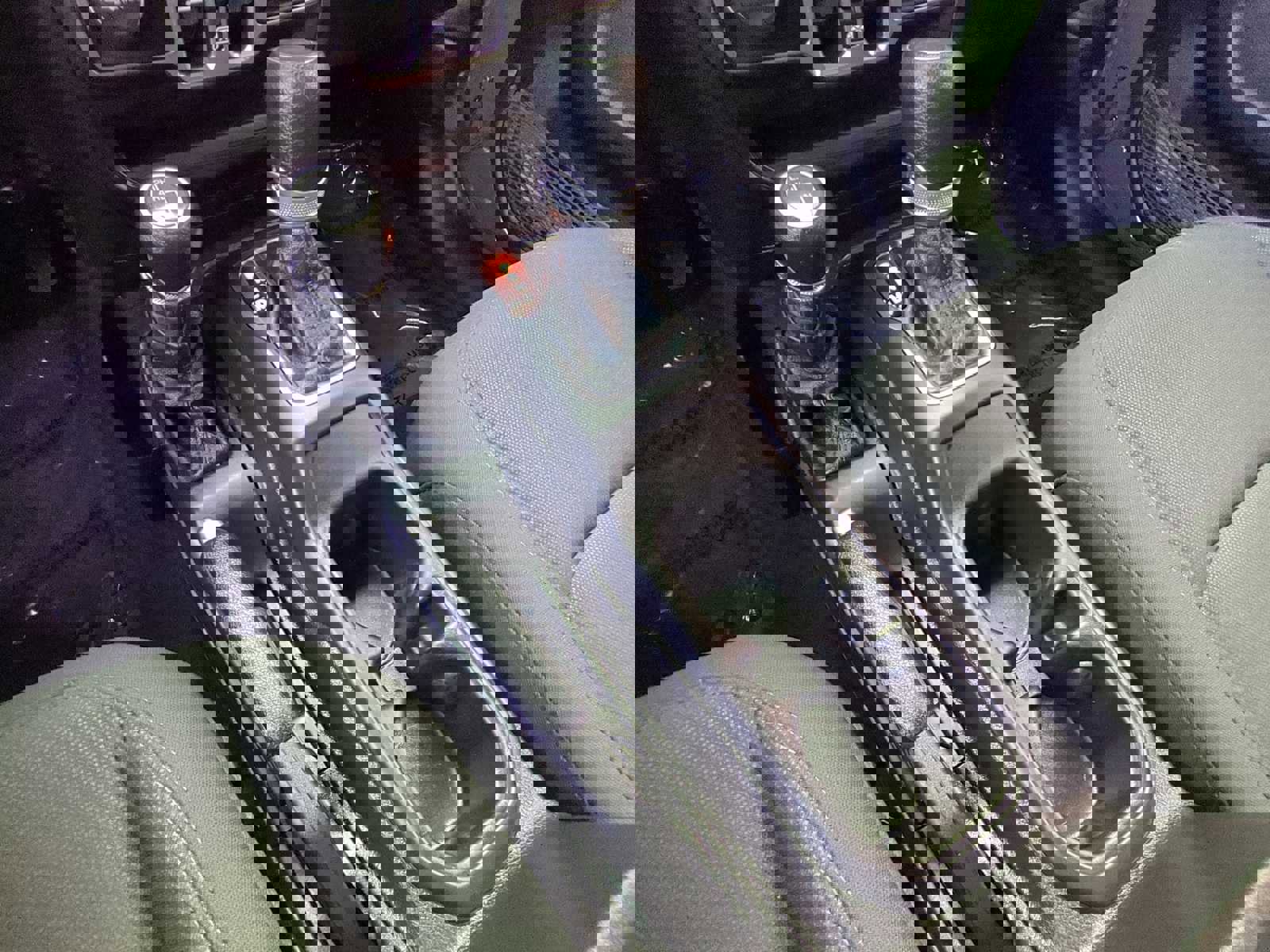 Used 2023 Jeep Gladiator Willys image 17