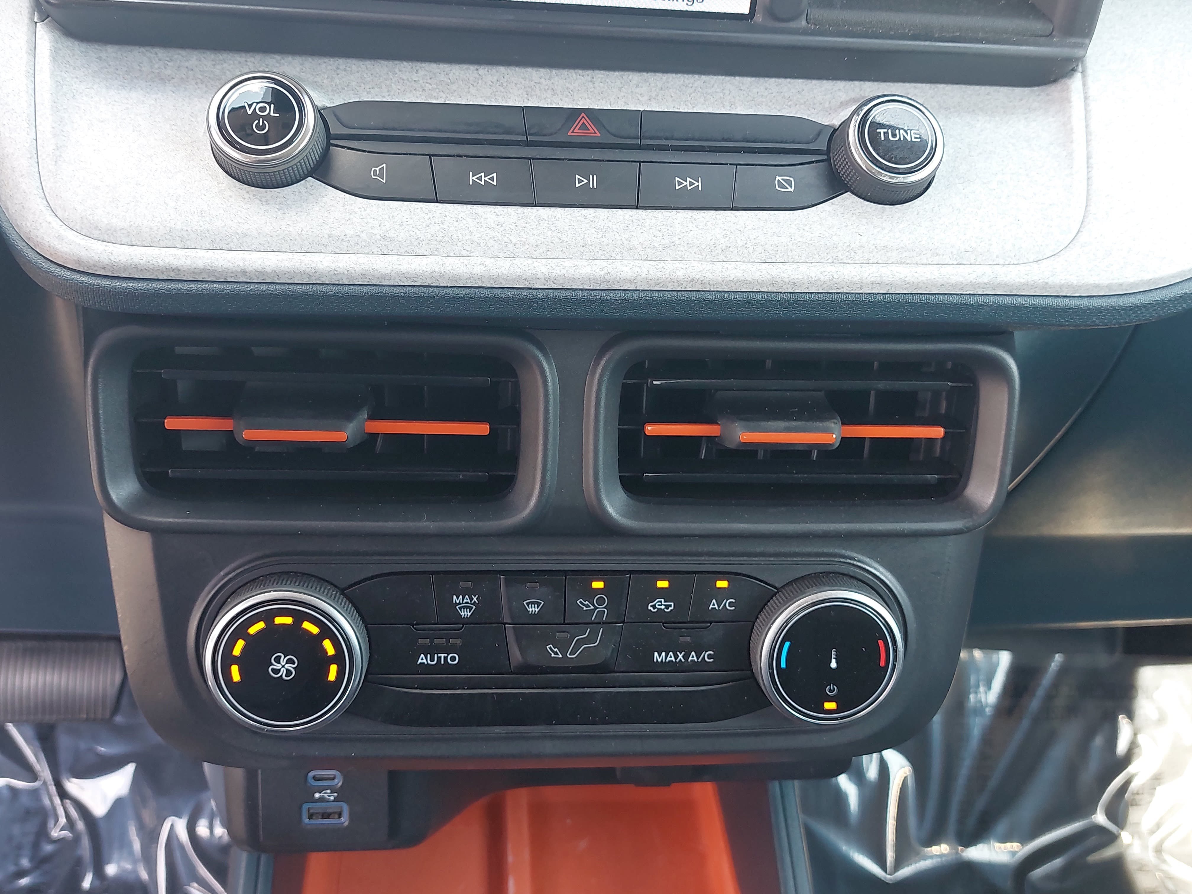 Used 2024 Ford Maverick XLT FWD image 20