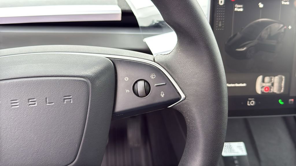 Used 2025 Tesla Model 3 Long Range image 21