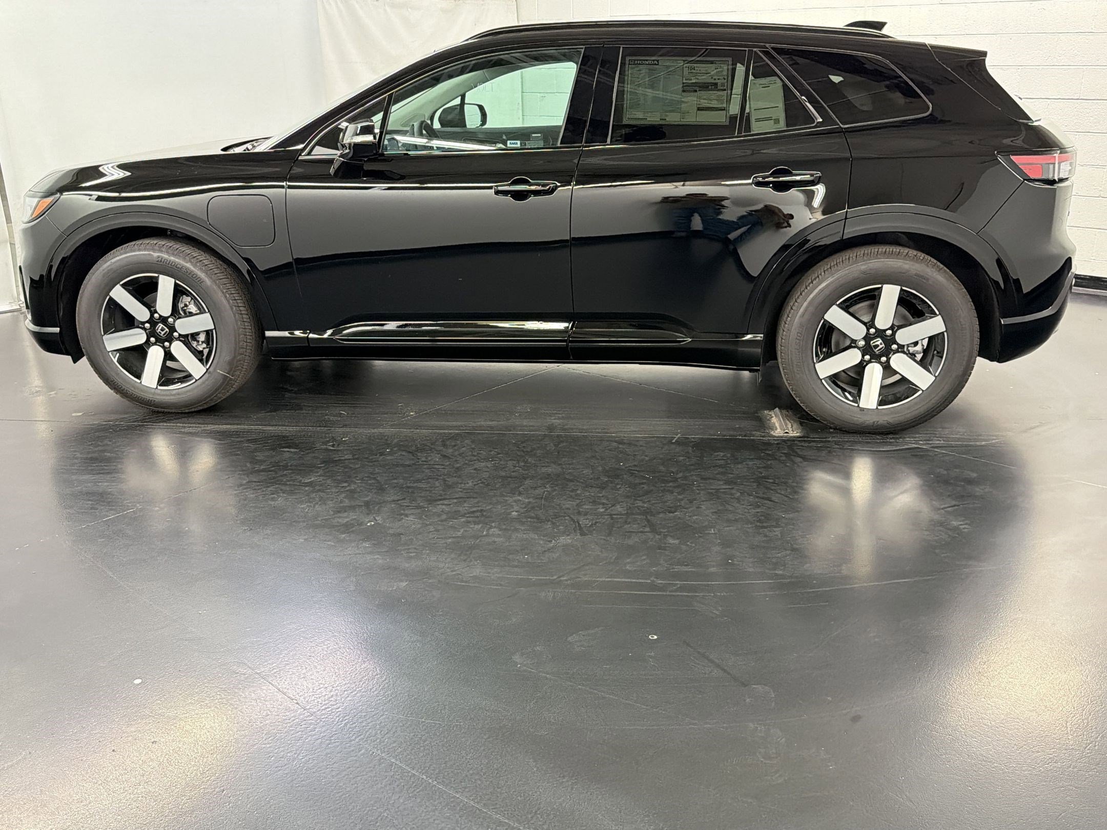 New 2026 Honda Prologue Touring image 2