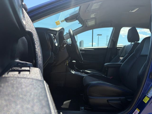 Used 2017 Toyota Corolla SE w/ Carpet Mat Package (TMS) FWD image 18