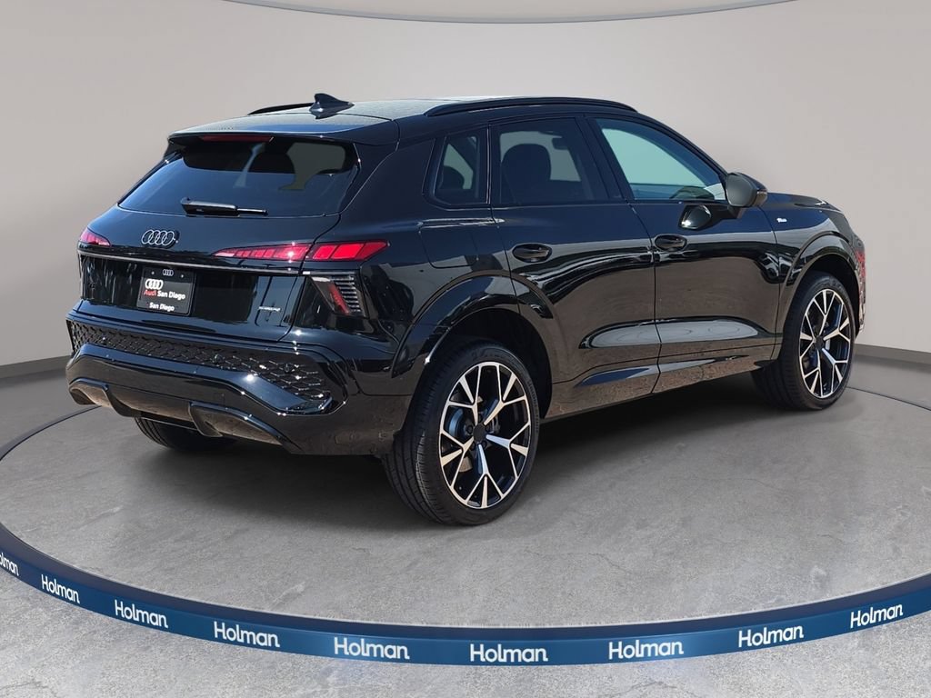 New 2026 Audi Q3 quattro 2.0T AWD/4WD image 5