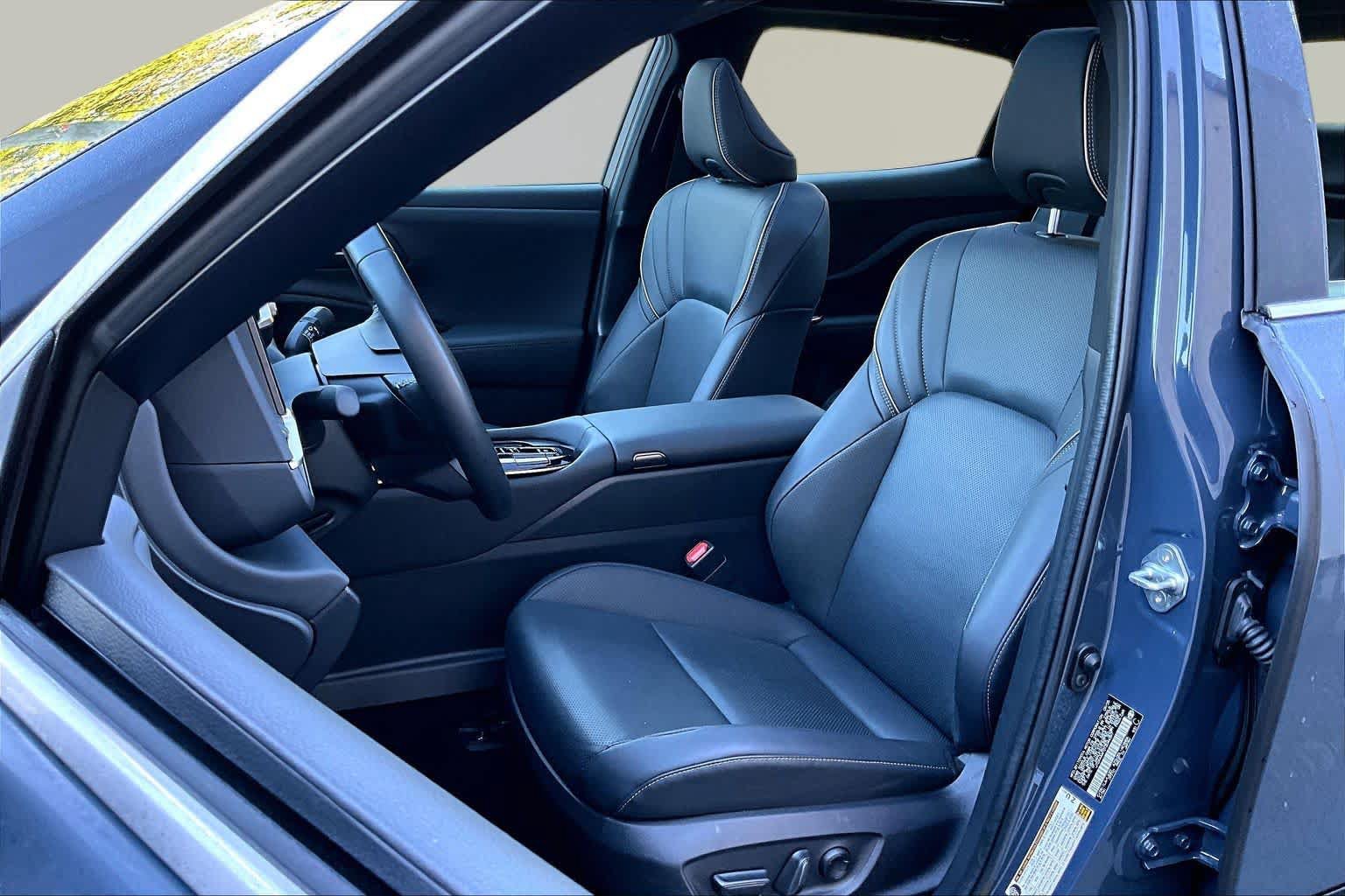 Certified 2026 Toyota Crown AWD/4WD image 8