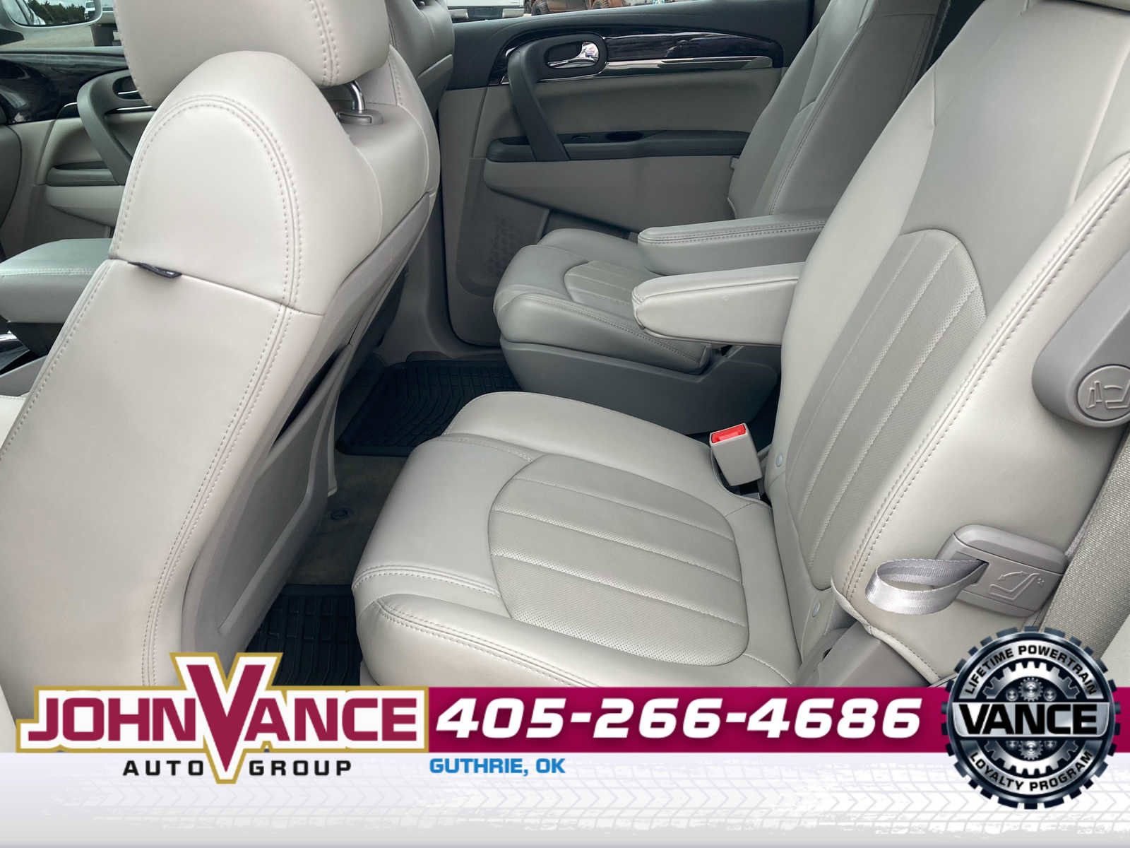 Used 2017 Buick Enclave Leather image 4