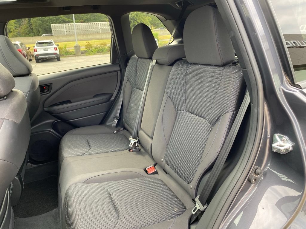 Used 2025 Subaru Forester Premium AWD/4WD image 28