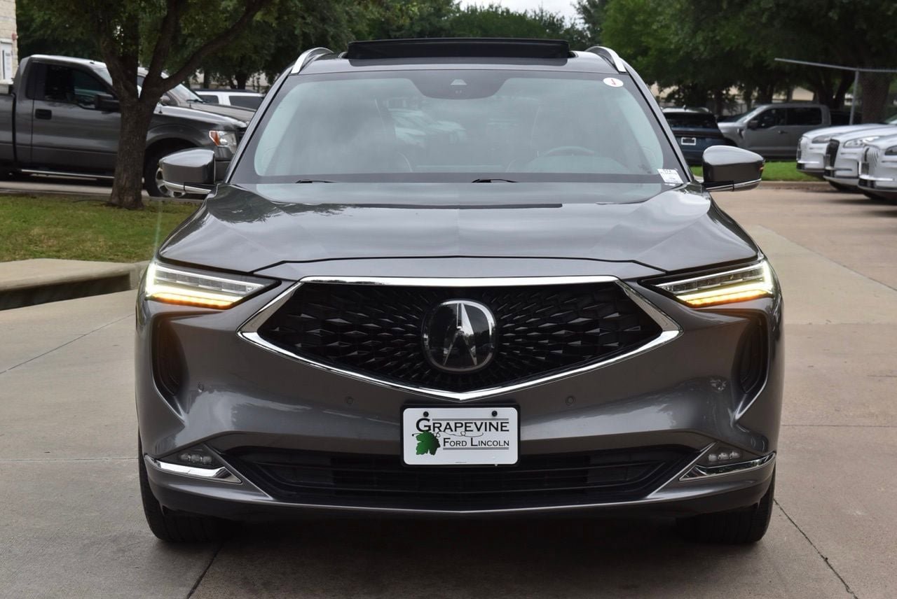 Used 2023 Acura MDX SH-AWD w/ Advance Package image 3