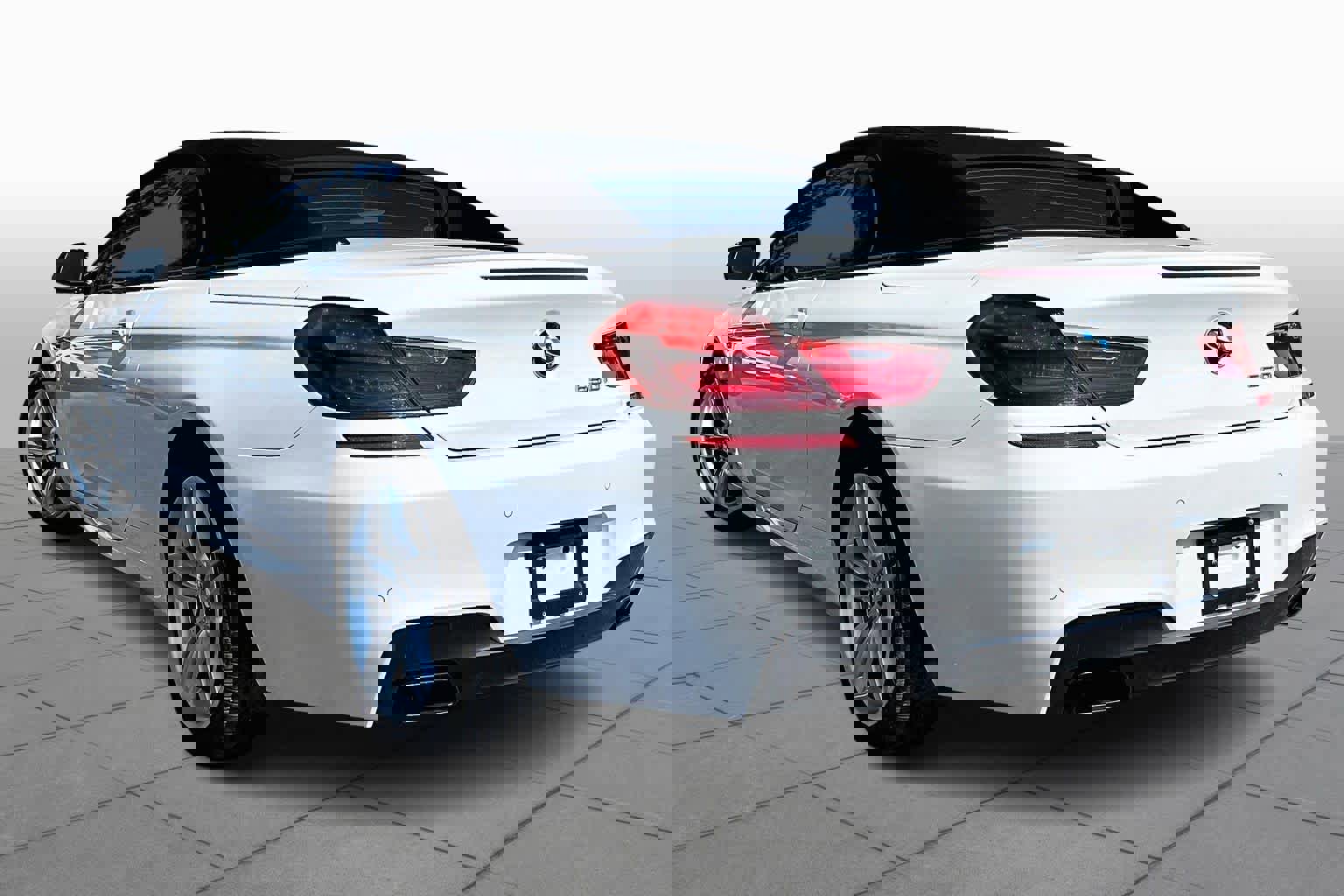 Used 2018 BMW 650i Convertible image 10