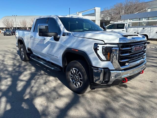 Used 2024 GMC Sierra 2500 SLT w/ SLT Premium Package image 9